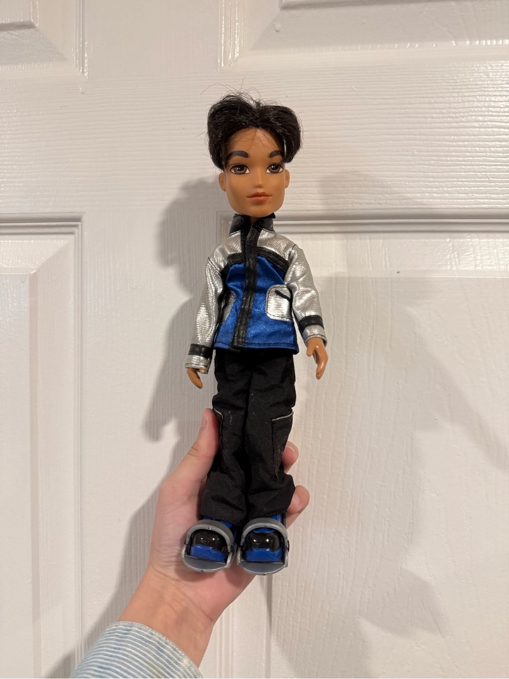Bratz Boyz Play Xtreme Sportz Snowboarding Cade doll MGA